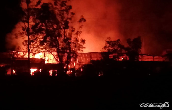 Army Troops Engage In Sudden Fire Occured at Laxapana Tea Factory in Nallathanniya
