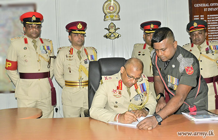 New General Officer Commanding of 57 Infantry Division Assumes Duties