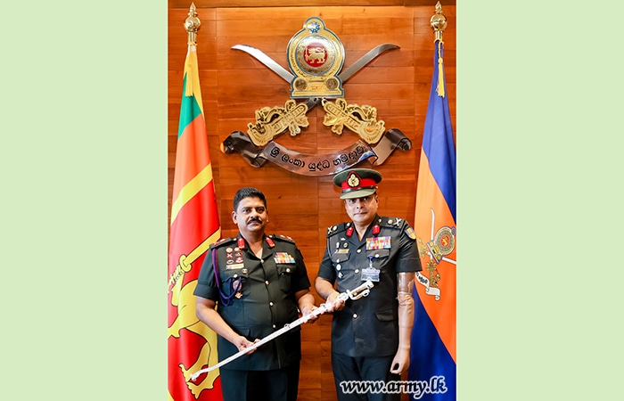 Promotions Granted to Senior Officers of the Army in Line with the 76th Army Day