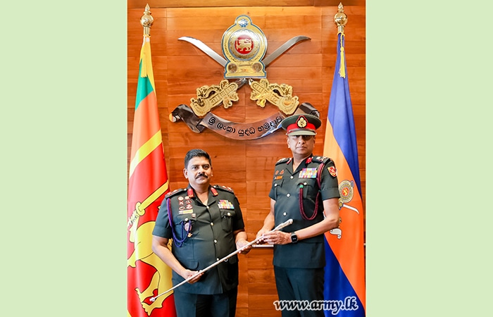 Promotions Granted to Senior Officers of the Army in Line with the 76th Army Day