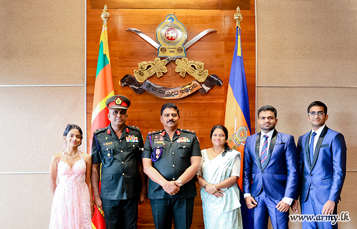 Army Chief Lauds Distinguished Service of Retiring Senior Officer