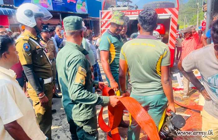 Army Troops Assist in Containing Fire in Talawakelle