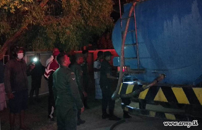 Army Troops Assist in Dousing Fire at Shakthi Firecracker Factory, Pallekele