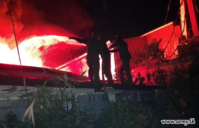Army Troops Assist in Dousing Fire at Shakthi Firecracker Factory, Pallekele