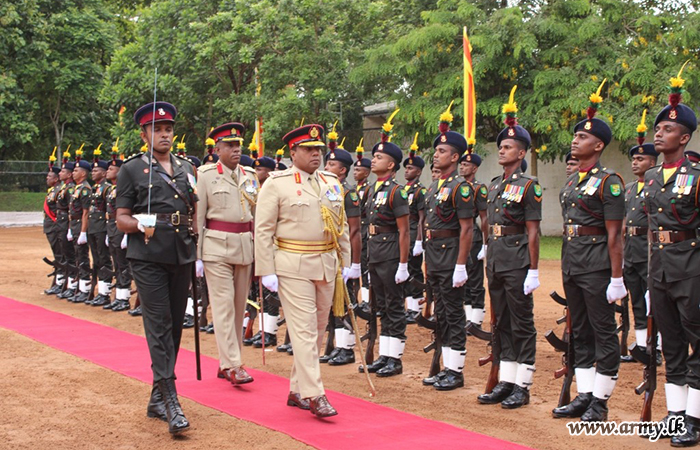 Newly Appointed GOC of 21 Infantry Division Assumes Duties