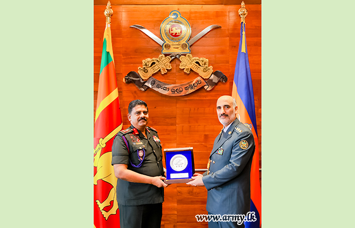 Defence Attaché of Islamic Republic of Iran to Sri Lanka Calls on Commander of the Army