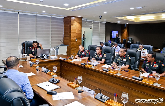 Army Chief Reviews Adverse Weather Situation and Disaster-Relief Operations Nationwide