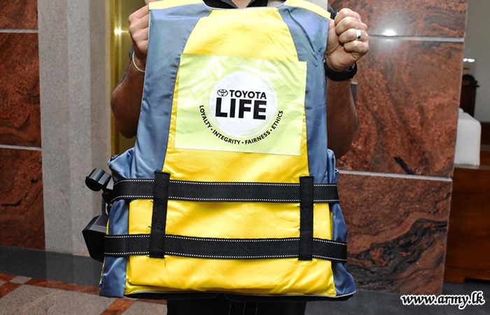 Donation of Safety Jackets to Enhance Sri Lanka Army Rescue Operations