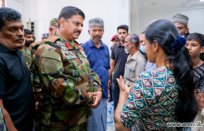 Commander of the Army Visits 11 Infantry Division AOR to Assess Ongoing Disaster-Relief Efforts