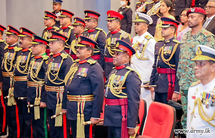 Army Chief Graces the Graduation Ceremony of Logistics Staff Course No. 11