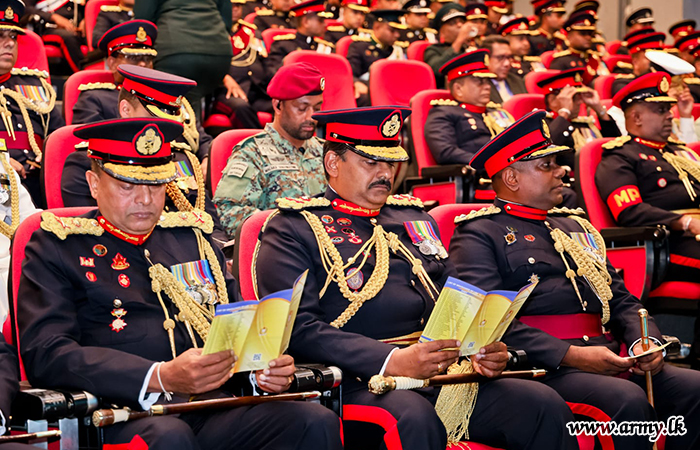 Army Chief Graces the Graduation Ceremony of Logistics Staff Course No. 11