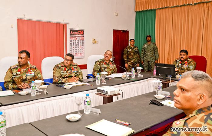 Commander of the Army Inspects Ongoing Nation Building Activities Assists by the Army Troops in Security Forces (East) area