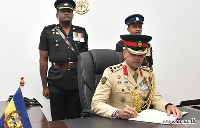Commandant of the Sri Lanka Military Academy Assumes Duties