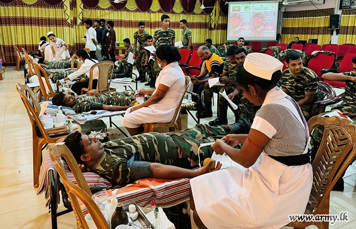 78வது சுதந்திர தினத்தை முன்னிட்டு இராணுவத்தினரால் இரத்த தான நிகழ்வு