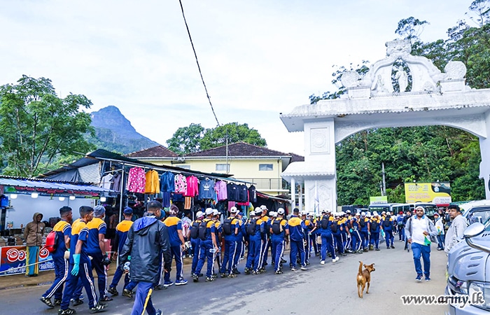 Army Troops Assist ‘Samanolasiri Haritha Wandana’ National Programme