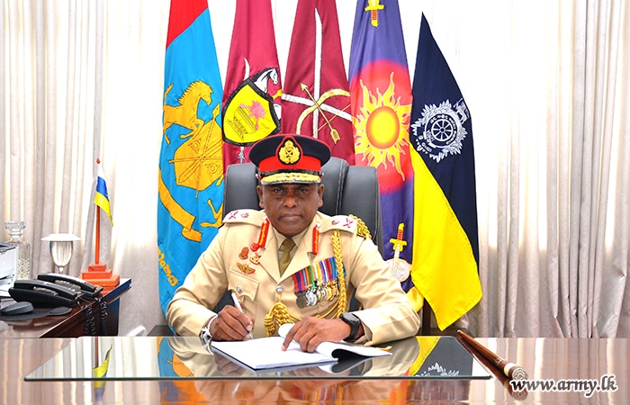 නව ආරක්‍ෂක සේනා ආඥාපති - බටහිර රාජකාරි අරඹයි
