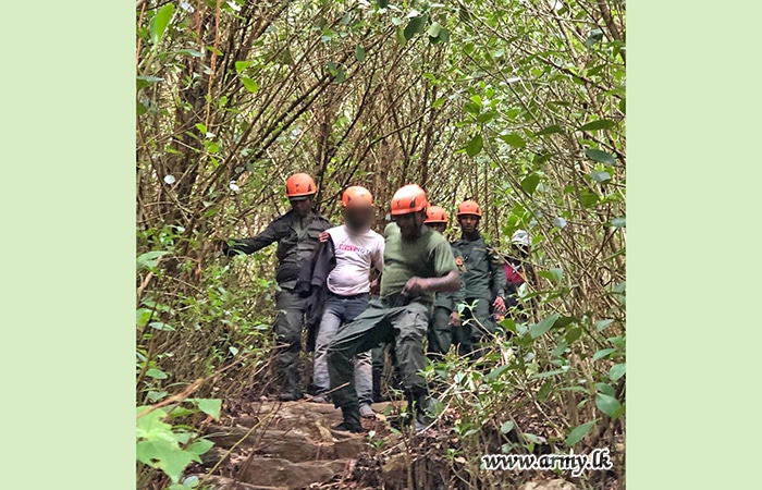 කටුසු කොන්ද කන්දේදී අතුරුදන් වූ පුද්ගලයෙකු යුද්ධ හමුදාව විසින් බේරා ගන