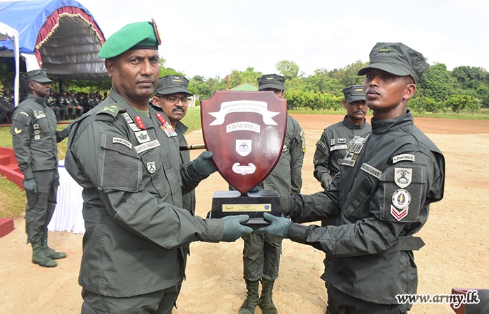 Passing Out Parade of Air Assault Course No: 31
