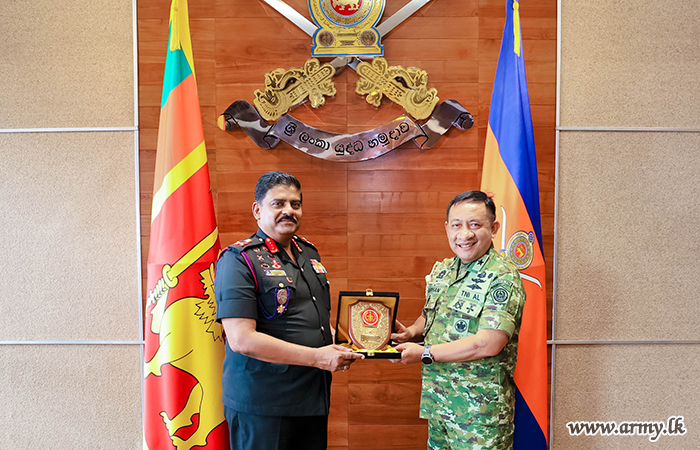 Defence Attaché of Indonesia to Sri Lanka Calls on Commander of the Army