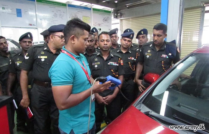 Toyota Lanka Conducts Technical Workshop for EME Technicians