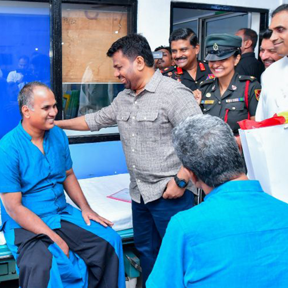 ரணவிரு செவன - ராகமவில் படைவீரர்களின் நலன் குறித்து ஜனாதிபதி விசாரித்தார்.