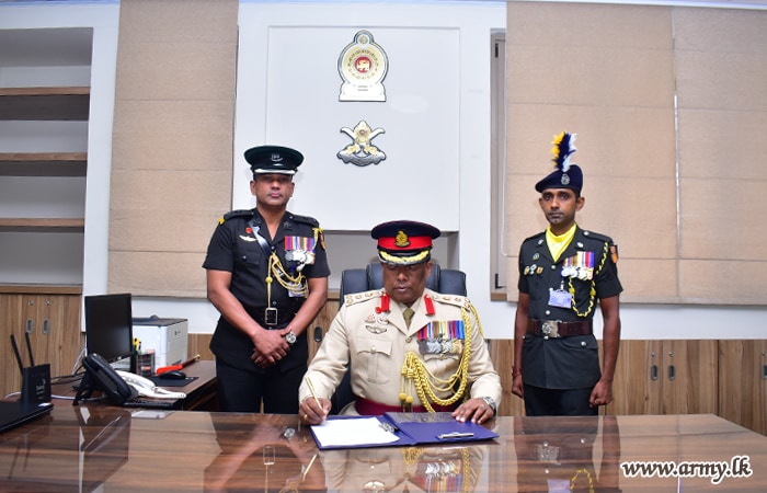 නව යුද්ධ හමුදා ගමන් පාලන අධ්‍යක්ෂ ධූරයේ රාජකාරි අරඹයි