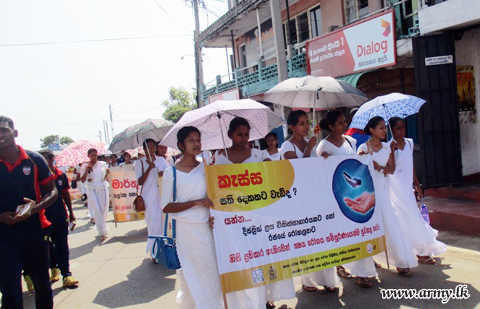 12 Division Troops Assist International ‘TB Day Walk’ at Hambantota