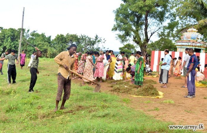 24 Division Carries Out Dengue Eradication Project