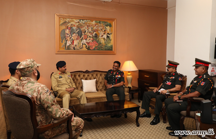 Pakistan Army’s Logistic Commandant Calls on Chief of Staff