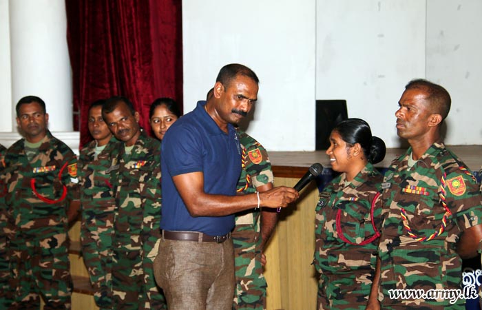 Kilinochchi & East-based Troops Educated on AIDS & Sexually-Transmitted Diseases (STDs)