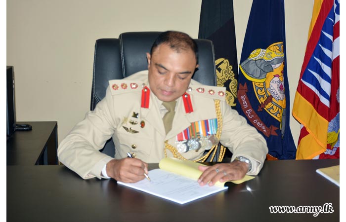593 ஆவது படைப் பிரிவின் புதிய படைத் தளபதி பதவியேற்பு