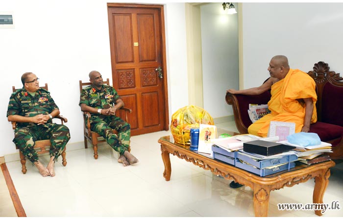 Commander Receives Blessings in Anuradhapura