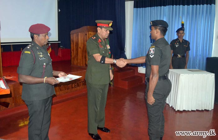 34 SNCOs Receive BSW Badges Amid New Year Spirits