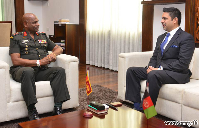 Afghanistan Ambassador Meets Commander of the Army