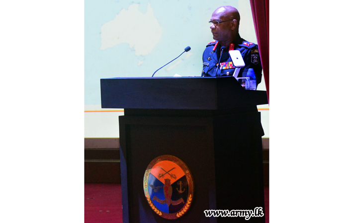 Commander Speaks to DSCSC Graduates