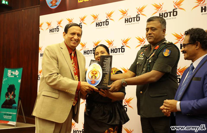 ‘Uttama Seva Janabhimani’ Honorary Award Recognizes Army Media Adviser’s Dedicated Services