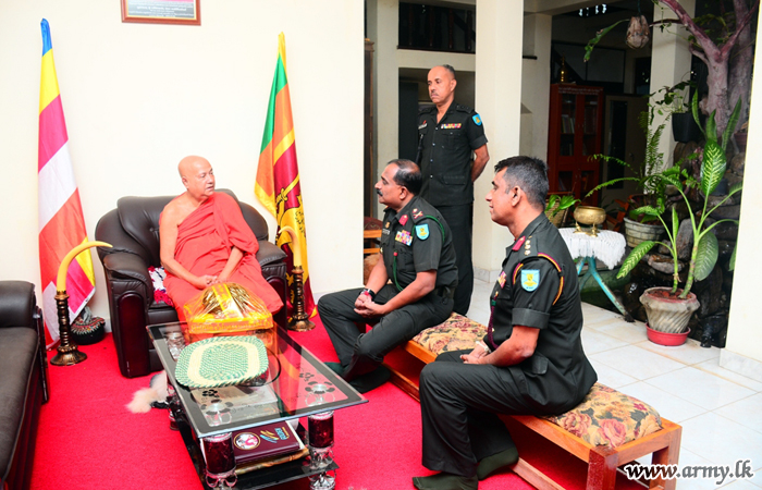 Commander SF - E Calls on Religious Dignitaries, Project Director ‘Pibidemu Polonnaruwa’ & FMA Commander