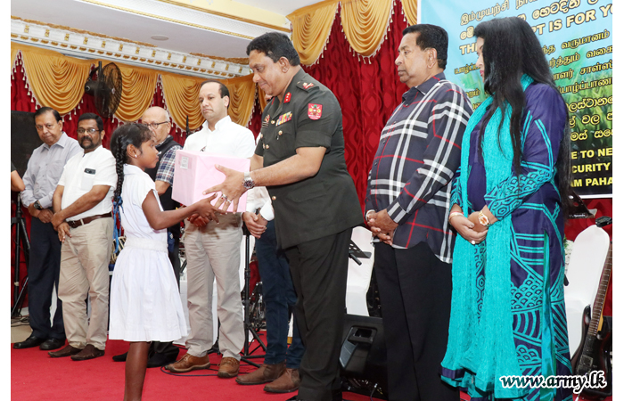 யாழ் படையினர் தஹம்; பஹான நிகழ்வினூடாக பொதுமக்களிற்கு உதவிகள்