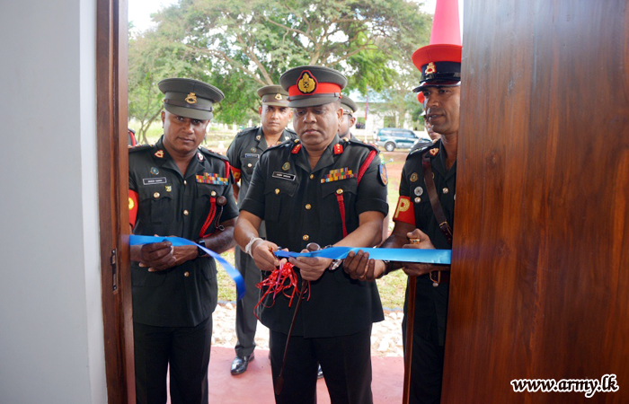 SLCMP Colonel Commandant Opens New Residential Quarters in 3 SLCMP 