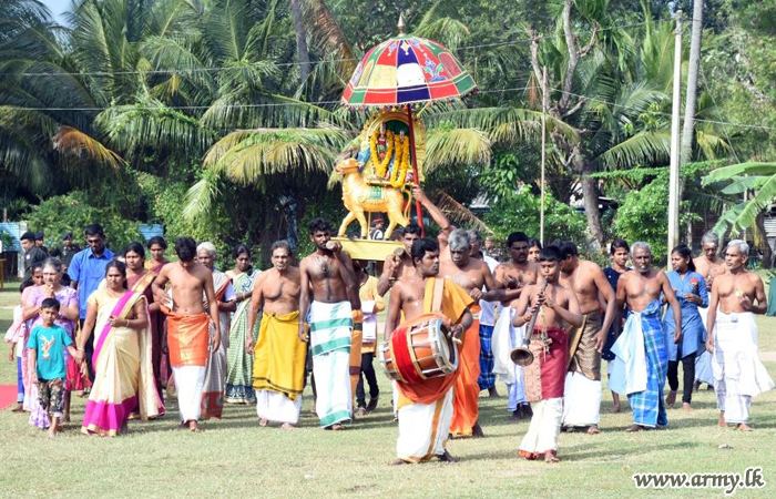 Jaffna, Mullaittivu & Kilinochchi Troops Add Their Share to Thai Pongal Celebration 