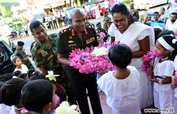 எம்பிலிபிட்டிய விளையாட்டு போட்டி நிகழ்வில் பிரதான அதிதியாக கலந்து கொண்ட இராணுவ தளபதி 