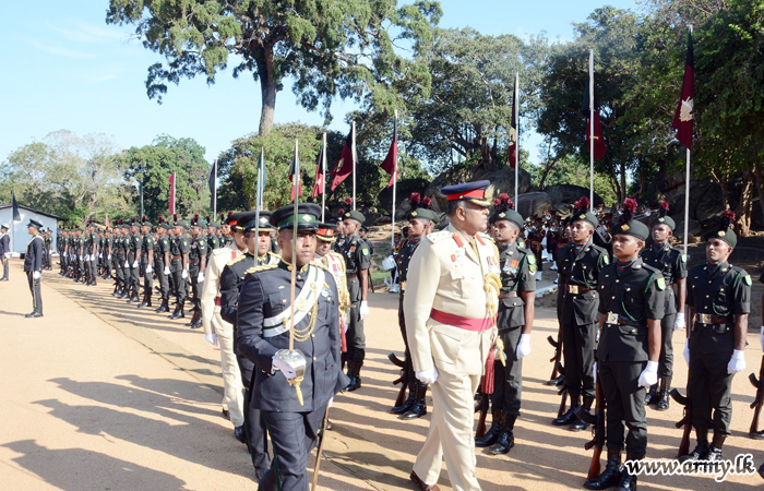 යාන්ත්‍රික පාබල රෙජිමේන්තුව සිය 12 වන සංවත්සරය අභිමානවත් ලෙස සමරයි