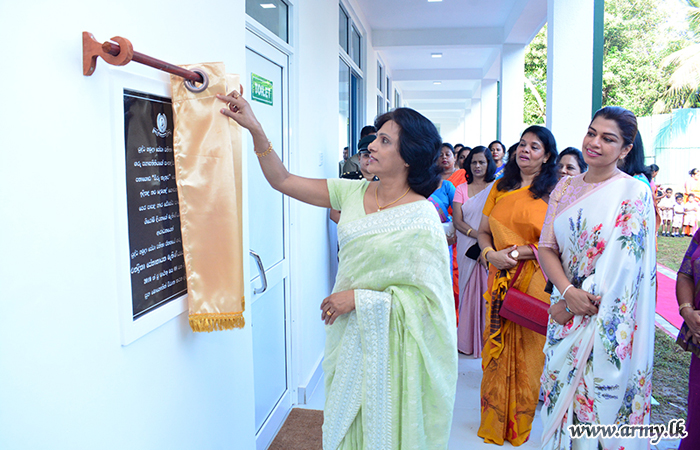 Army Seva Vanitha Ladies Mark ‘International Women’s Day’ with Woman Soldiers  