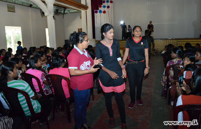 Kilinochchi Ladies Educated on ‘Beauty Culture’