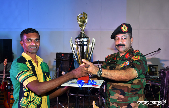 கிளிநொச்சியில் சிறந்த இசைக்குழு மற்றும் பாடகர்கள் தேர்வு 