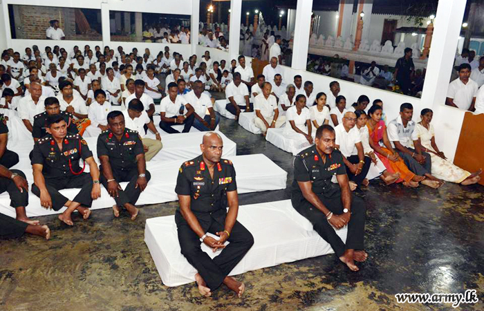 Hallala Villagers Pay Tribute to War Heroes