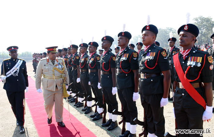 කිලිනොච්චි ආරක්‍ෂක සේනා ආඥාපති මේජර් ජෙනරාල් රැල්ප් නුගේරා සිය ධූරයෙන් නික්මයයි