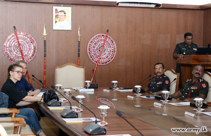 சர்வதேச கிரைசிஸ் குழுவினர் சமூக அபிவிருத்தி தொடர்பாக யாழிற்கு விஜயம்
