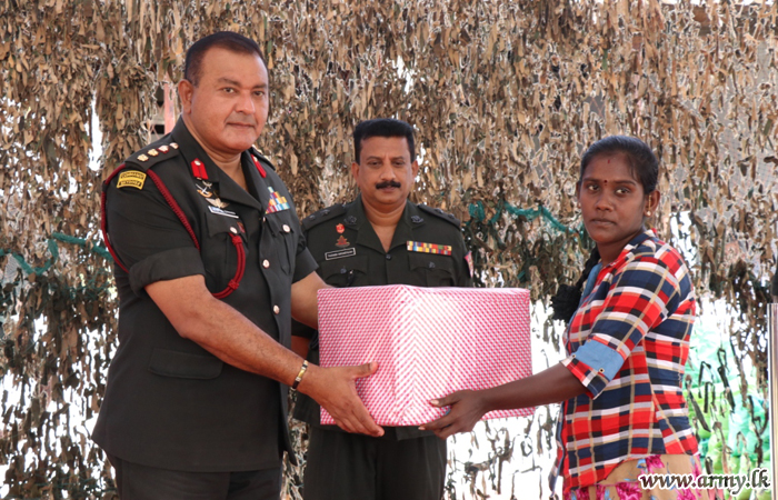 Jaffna Poverty-Stricken People with Army Initiative Get Sanitary Needs & Dry Rations