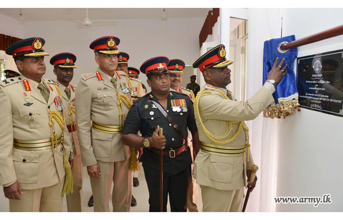 Commander in Mullaittivu Inaugurates Much-needed Admin & Service Facilities & Offers Scholarships to Students